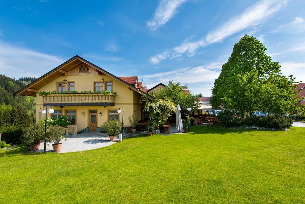 Guesthouse Smogavc Zrece Exterior photo